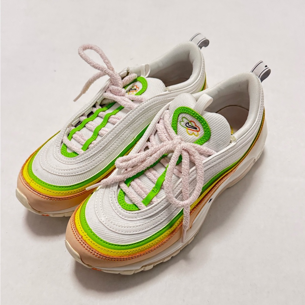 Nike Air Max 97 White and Green Sneakers Womens 9 Fd0870-100